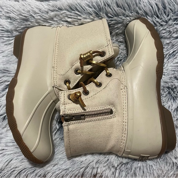 Sperry Duck Boots Cream and Gold Womens Size 6 - Picture 10 of 12
